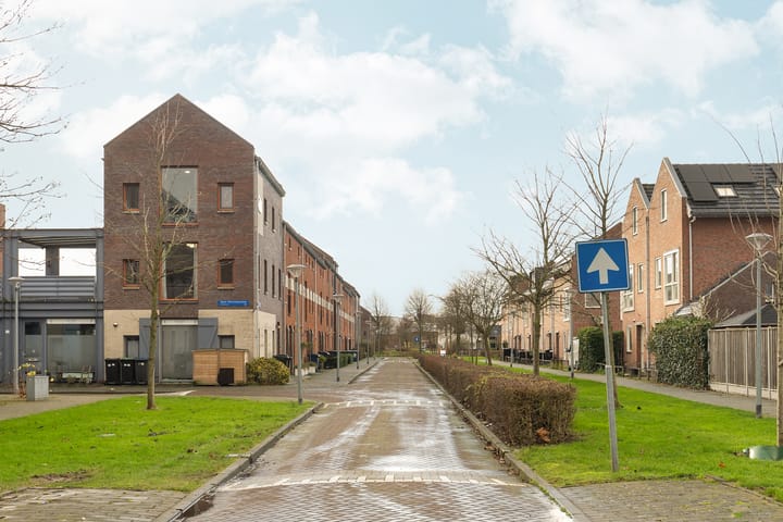 Foto 35 van Mazureplantsoen 34