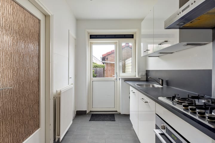 Foto 9 van J A Beyerinkstraat 18