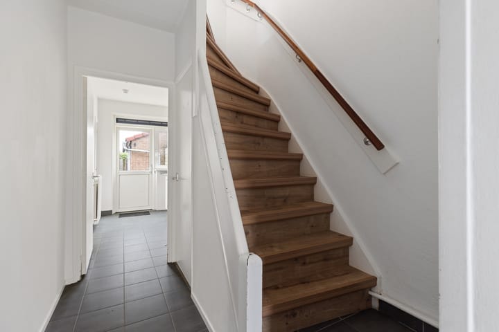 Foto 12 van J A Beyerinkstraat 18