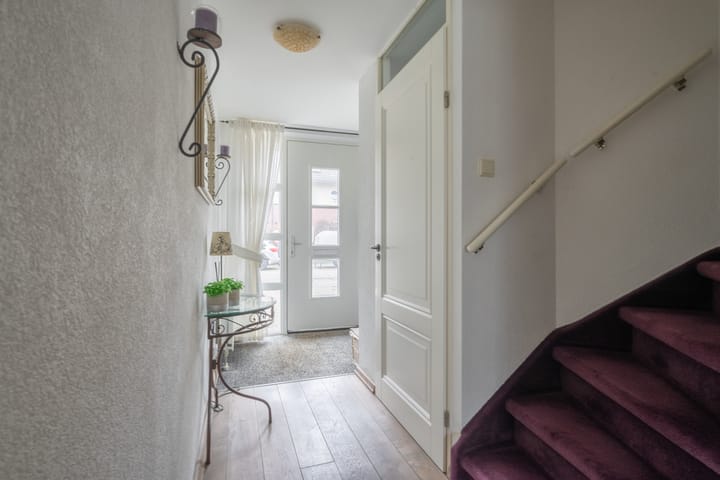 Foto 7 van Bloemenstraat 39