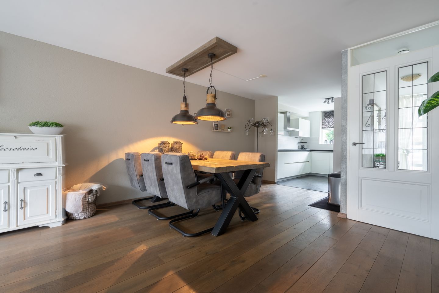 Foto 10 van Bloemenstraat 39