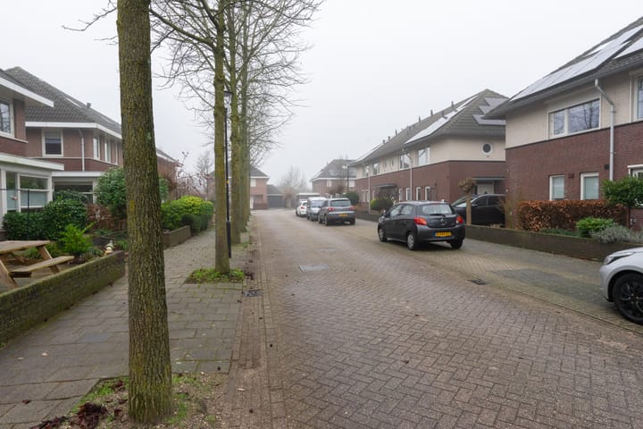 Foto 30 van Bloemenstraat 39