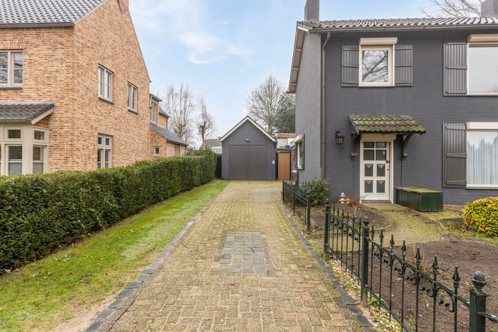 Foto 35 van Pastoor van der Kampstraat 7