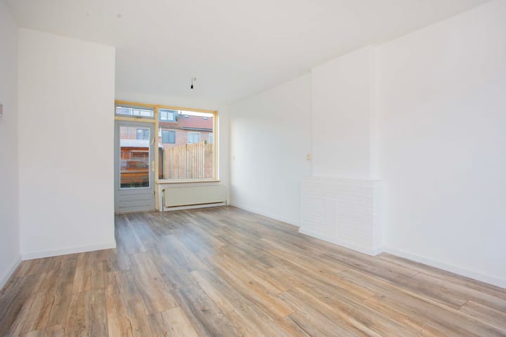 Photo 8 of Putterstraat 10