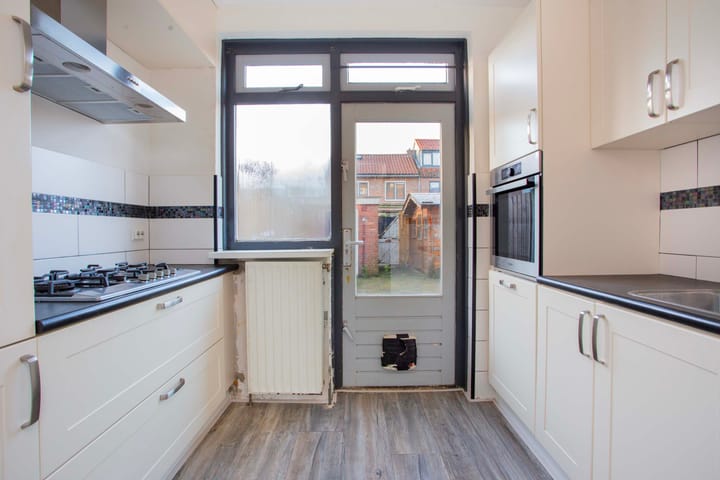 Photo 10 of Putterstraat 10