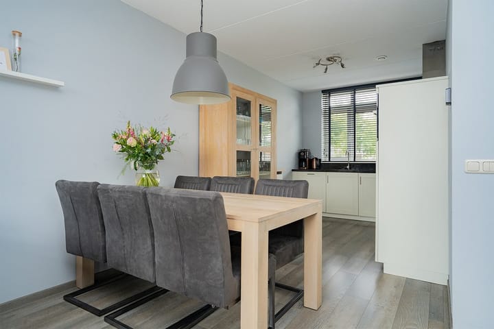 Foto 3 van Paardenbloem 18