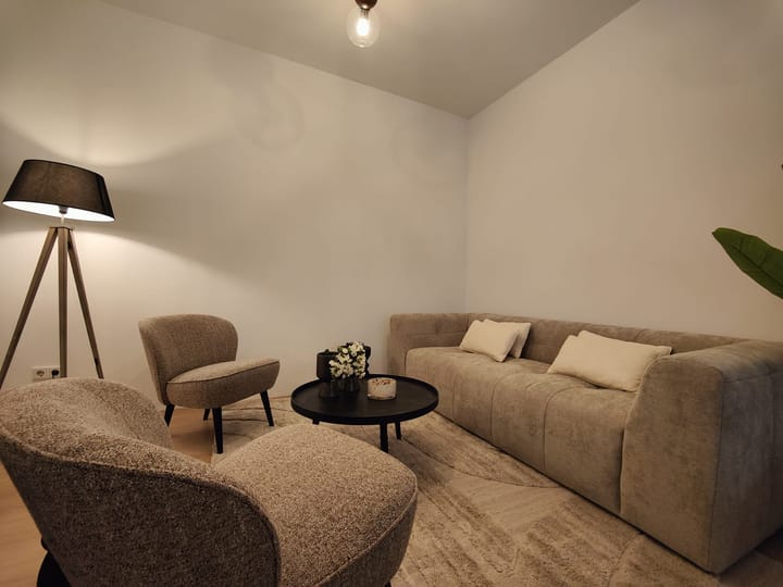 Foto 3 van Mathenesserweg 80-C