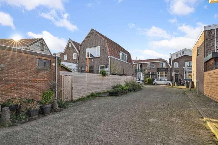 Foto 36 van Prins Hendrikstraat 121