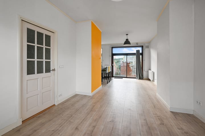 Foto 3 van Prins Hendrikstraat 121