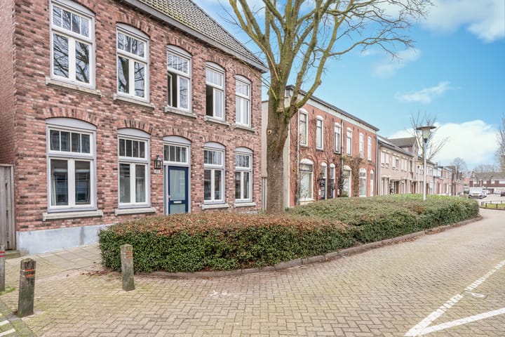 Foto 8 van Zuiderstraat 42-A