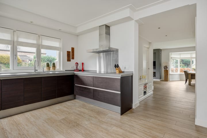 Foto 6 van Simon van den Berghstraat 58