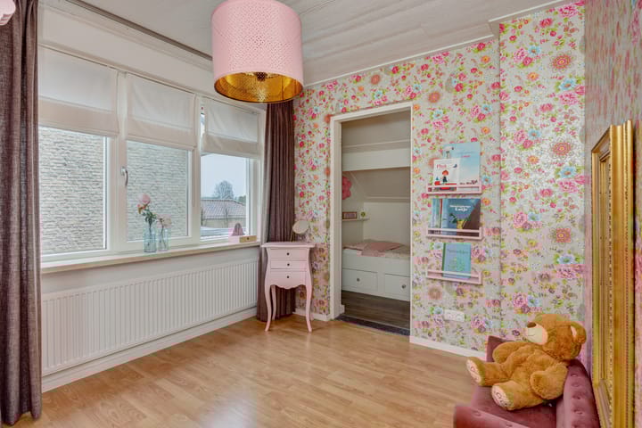 Foto 28 van Simon van den Berghstraat 58