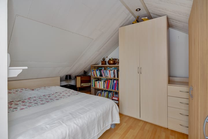 Foto 37 van Simon van den Berghstraat 58