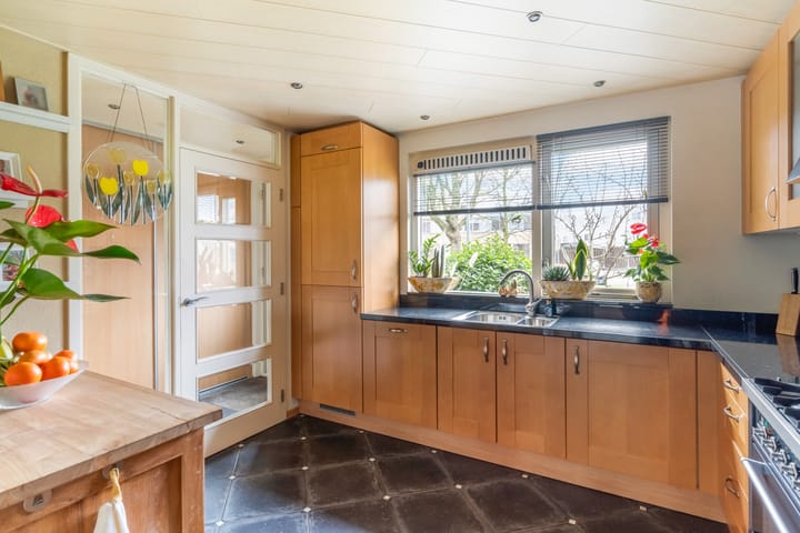 Foto 11 van van der Duynstraat 7