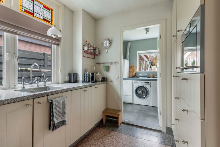 Photo 18 of Zwolseweg 31