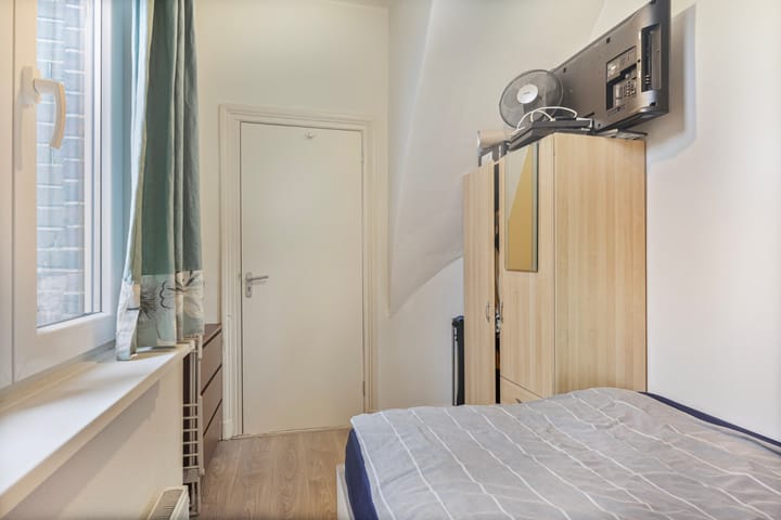 Foto 14 van Naëll Tynnegieterstraat 2