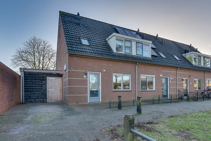 Foto 1 van Zuiderstraat 3