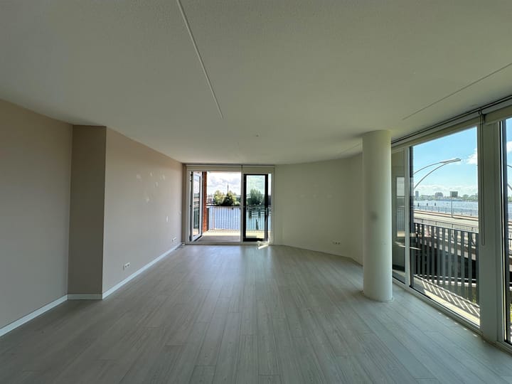 Foto 2 van Botterboulevard 59