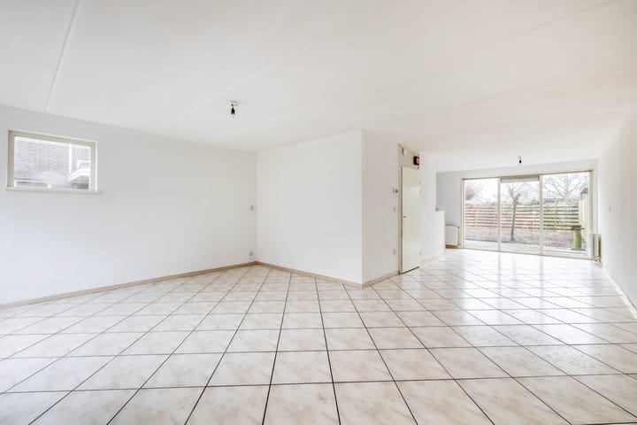 Foto 2 van Klaproosweg 24