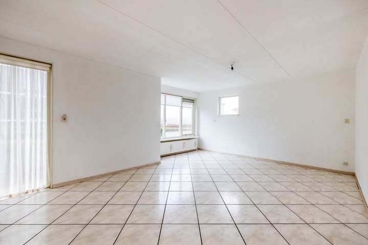 Foto 7 van Klaproosweg 24