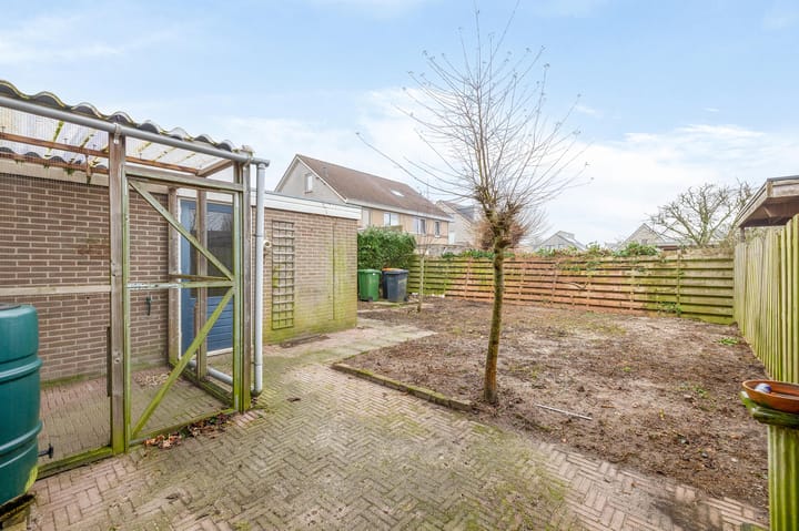 Foto 15 van Klaproosweg 24