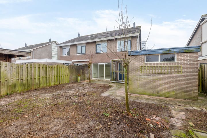 Foto 18 van Klaproosweg 24