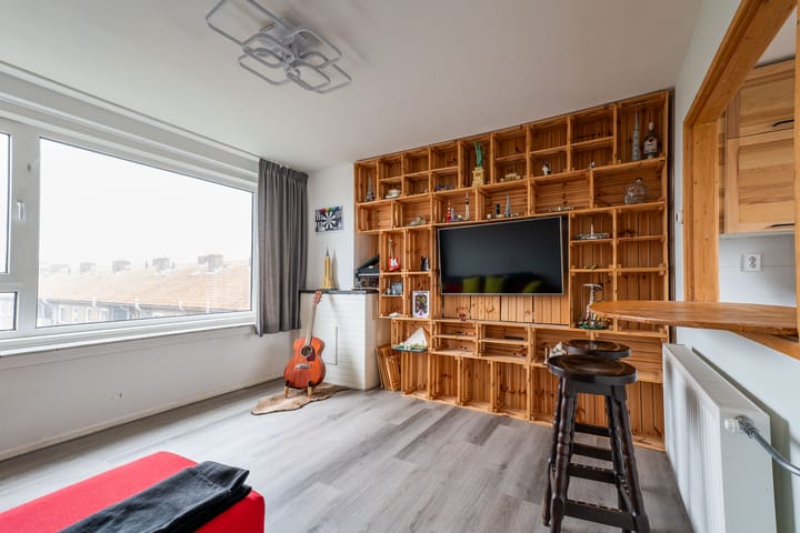 Foto 6 van Van Riebeeckweg 83