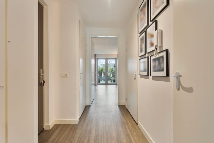 Foto 3 van Angstelhof 7