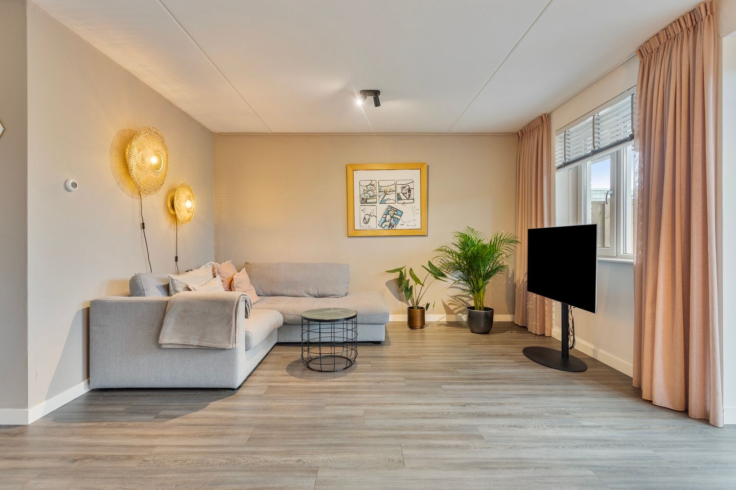 Foto 4 van Angstelhof 7