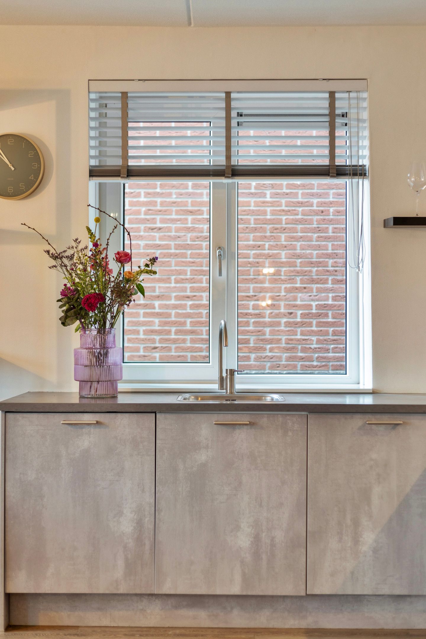 Foto 10 van Angstelhof 7