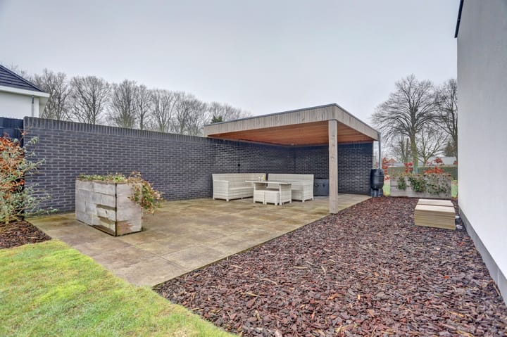 Photo 63 of Op de Lundert 2