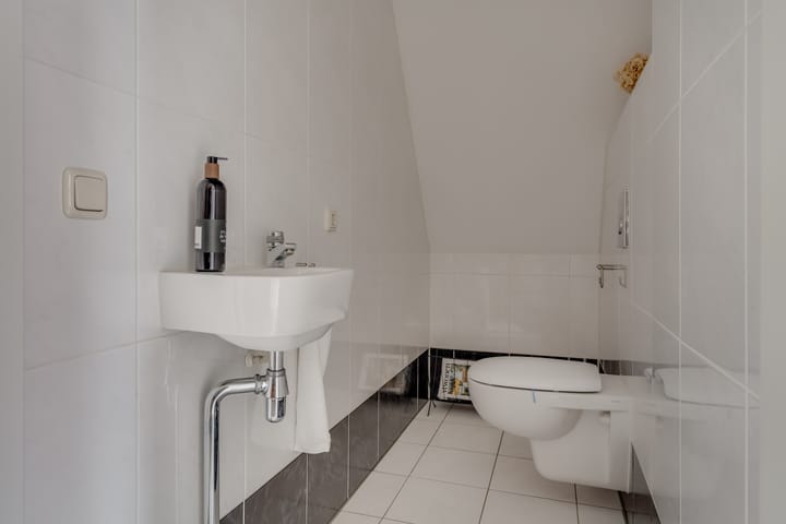 Foto 35 van Distelvlinderstraat 4