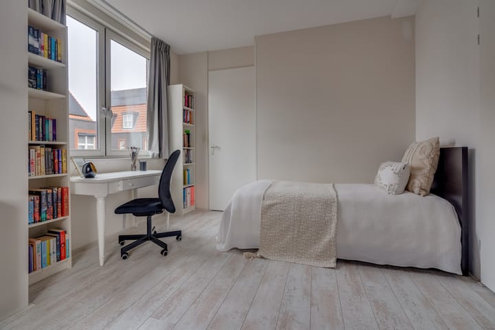 Foto 36 van Distelvlinderstraat 4