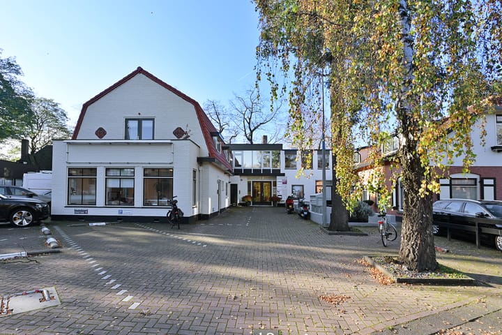 Lage Naarderweg 73-B