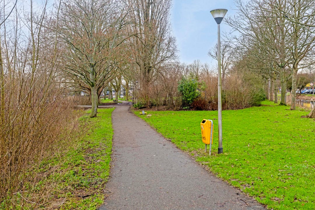 Foto 31 van Dr. de Visserstraat 4