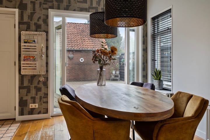 Foto 19 van Steenwijkerweg 3