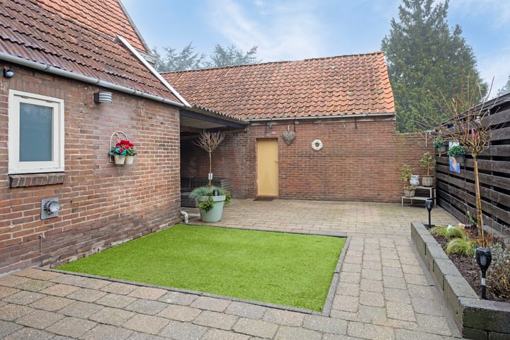 Foto 36 van Steenwijkerweg 3