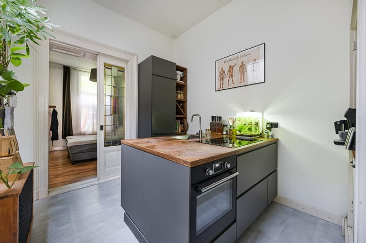 Foto 3 van Riviervismarkt 11-A