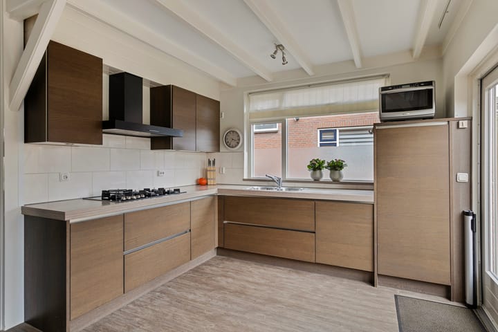 Foto 15 van Middelveld 60