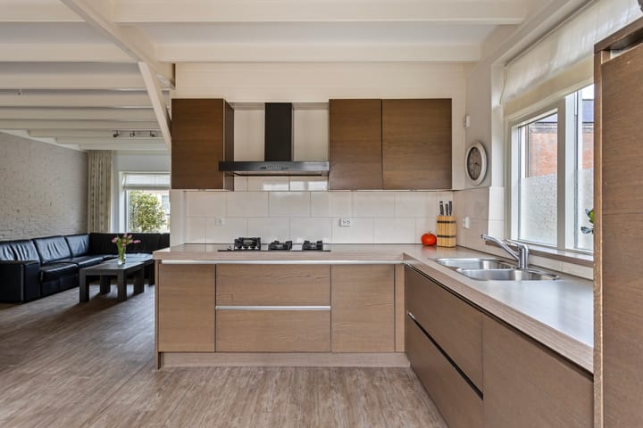 Foto 16 van Middelveld 60