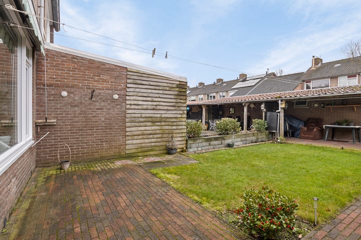 Photo 24 of Kanaalweg 34