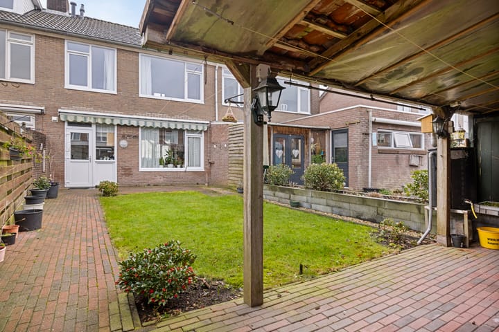 Photo 26 of Kanaalweg 34