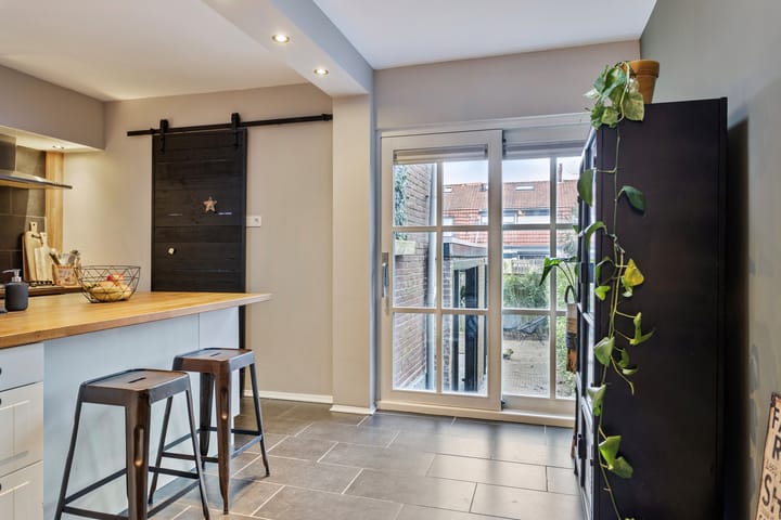 Foto 11 van Axelsestraat 137