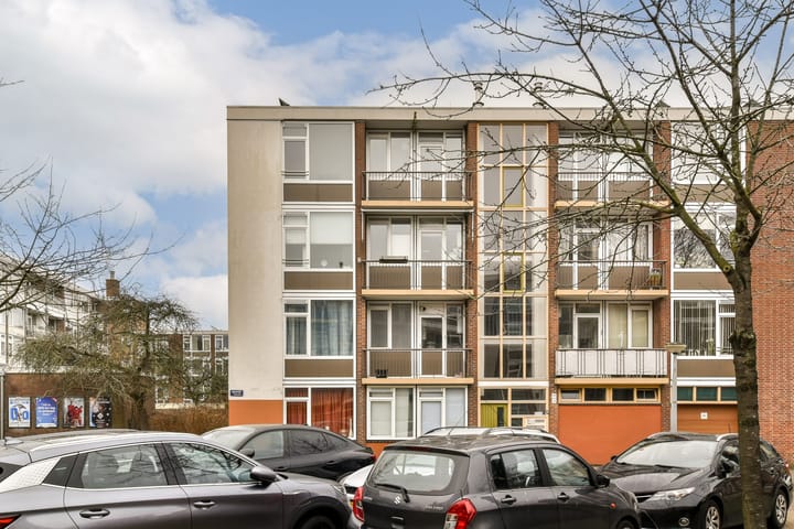 Foto 2 van Valkhof 105