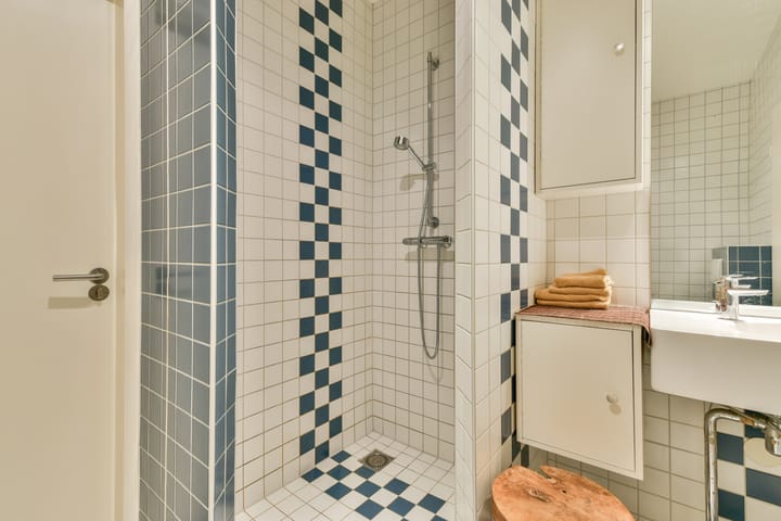 Photo 18 of Wilsonstraat 93