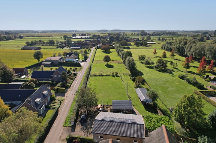 Photo 8 of Kampsestraat