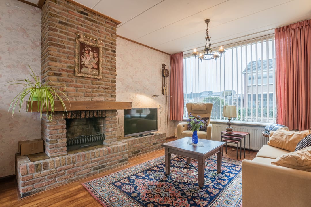 Photo 2 of J.J. van Deinselaan 31