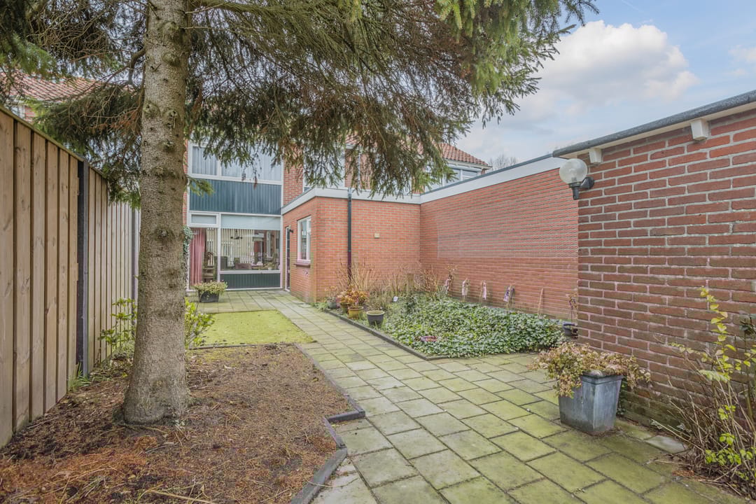 Photo 38 of J.J. van Deinselaan 31