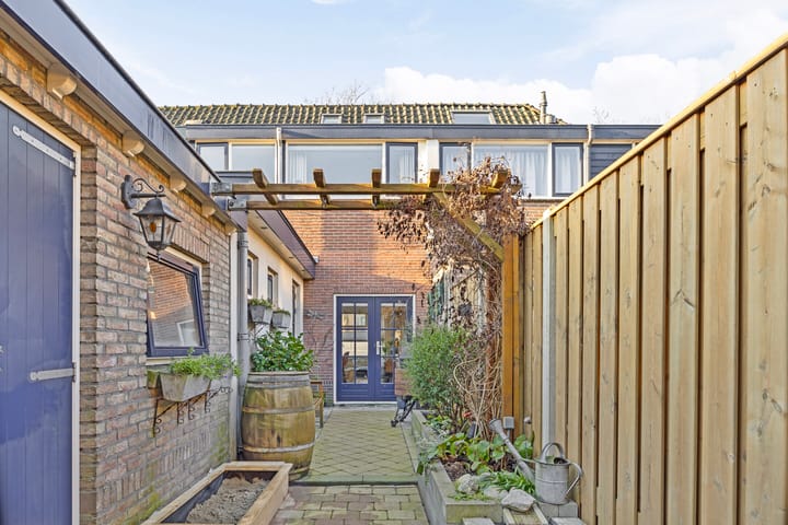 Foto 31 van Kromwijkerkade 2