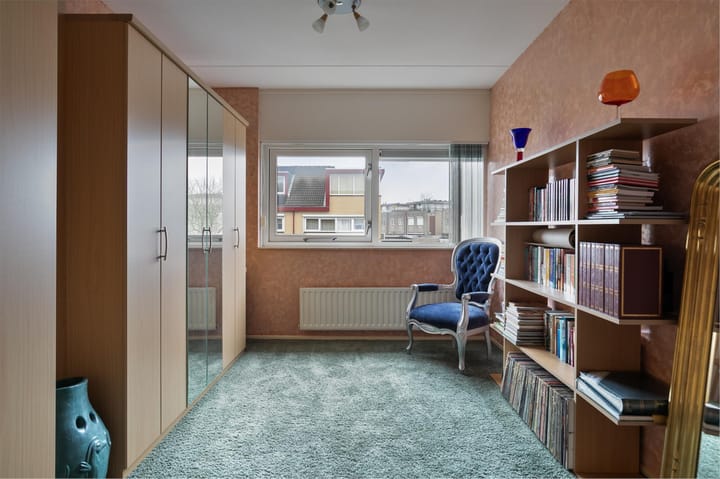 Photo 24 of Fauréstraat 7